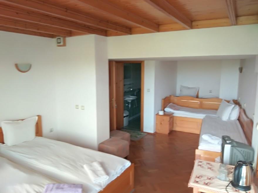 Hotel Comfort Велико-Тирново Екстер'єр фото