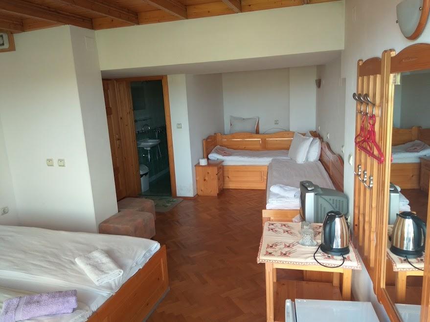 Hotel Comfort Велико-Тирново Екстер'єр фото